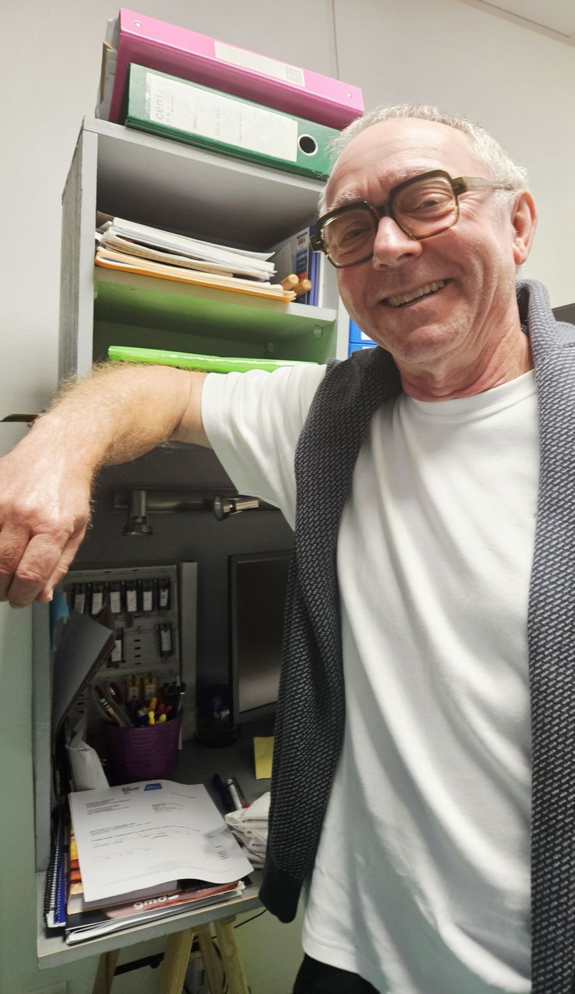 $row_acc_onenparle['acc_pf_titre']; ?>