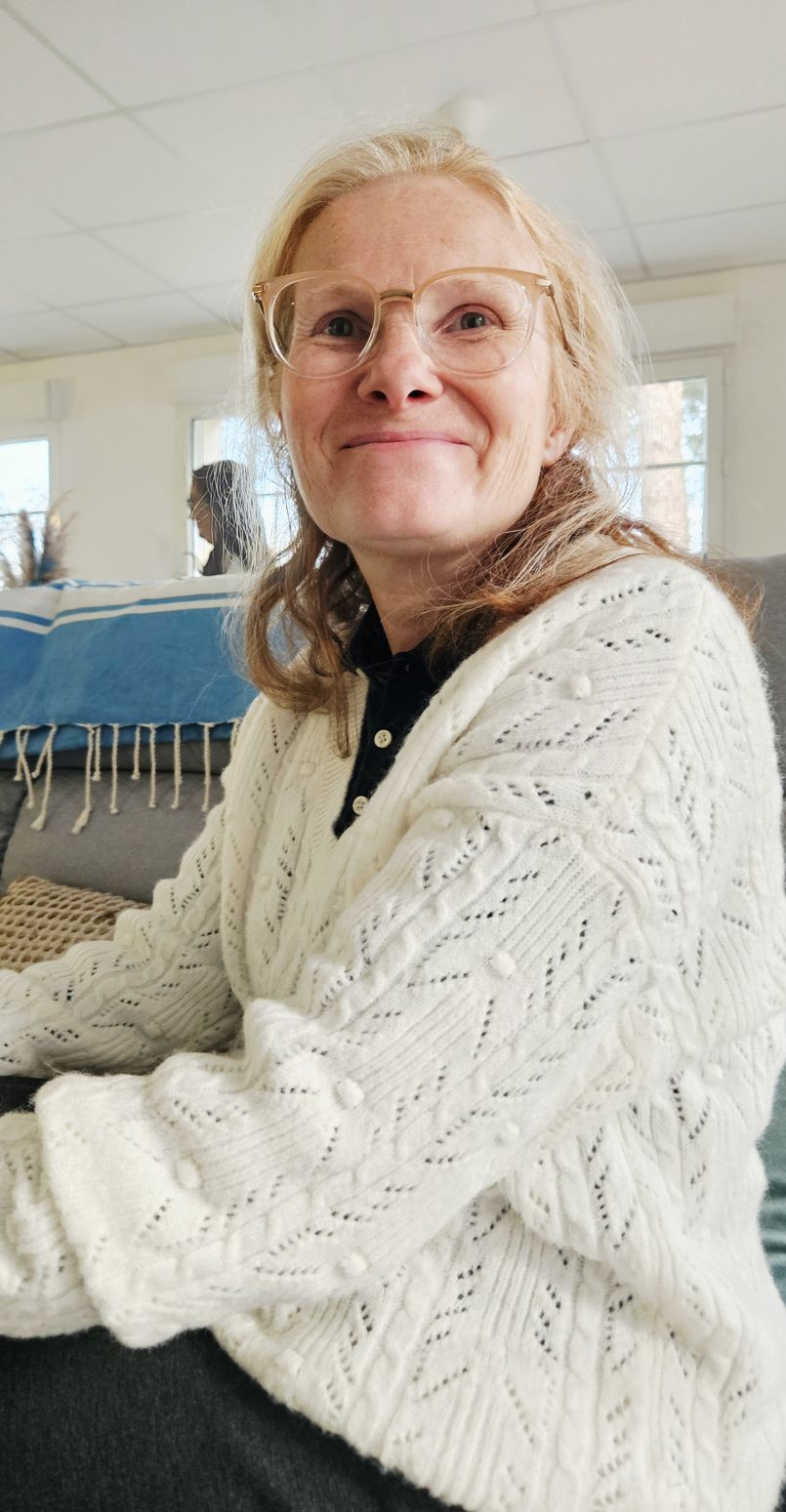 Premires 'Portes ouvertes' pour l'Habitat inclusif de Sanguinet, en prsence de Cline Bats et de Jennifer Frdric. Dcouverte d'un lieu atypique et social dans ce journal.