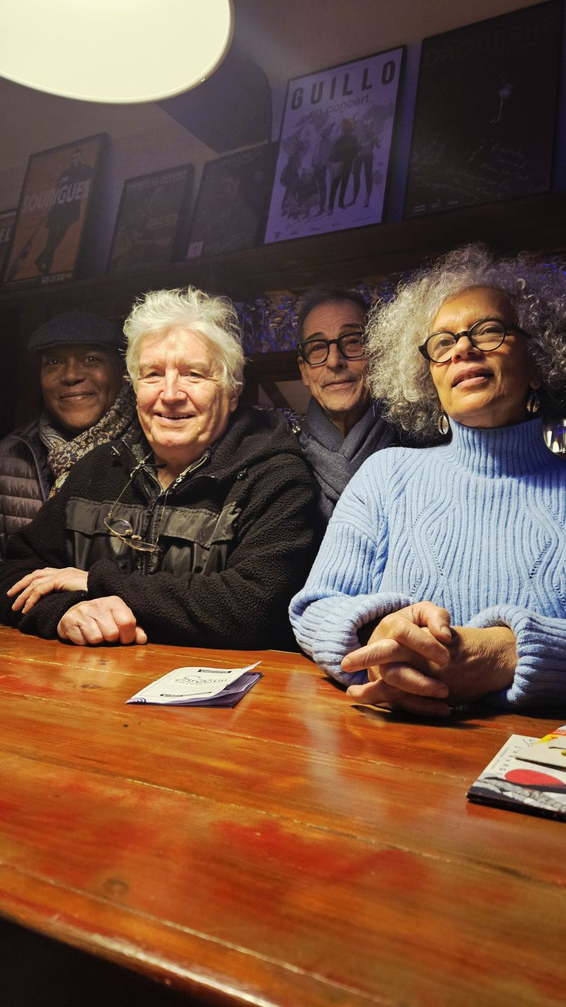 Grand pianiste mondialement reconnu, Francis Lockwood (en rsidence au Cercle Zinzolin de Pontenx les forges) s'est confi au micro d'FGL...