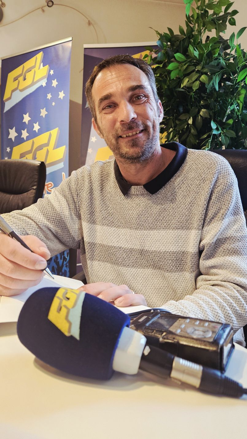 'Et moi, si je devenais Pr�sident', c'est l'ouvrage en auto-�dition du Parentissois Nicolas Julien.