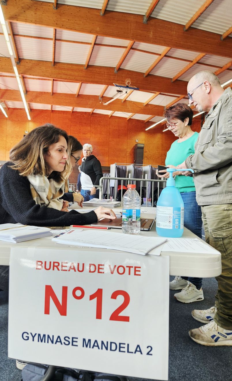 1er tour de scrutin des Municipales 2026 dans les Landes : des surprises et des validations issues des 63,68% de votes enregistr�s.