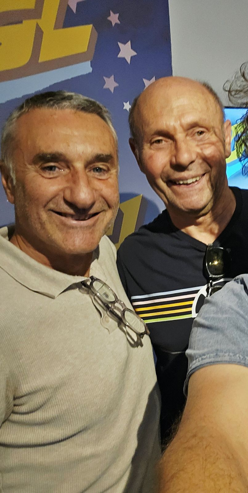 Avant 1/4 de finale de Coupe du Monde France-Maroc : invit� par la r�daction d'FGL, l'ancien footballeur international Christian Perez a r�agi sur les soup�ons de corruption qui p�sent sur ce Mondial Am�ricain...