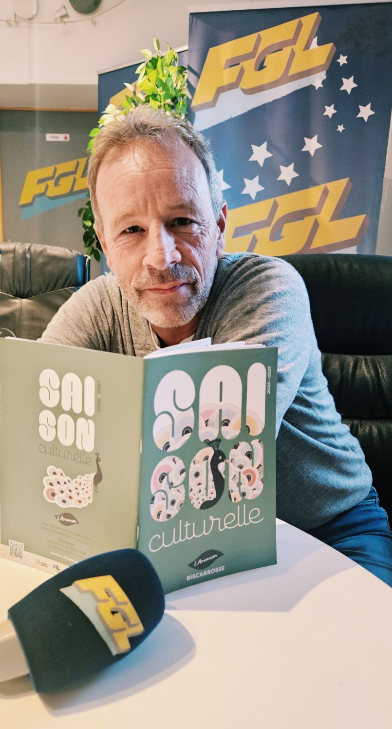Plurielle et accessible, c'est ce samedi que s'ouvre officiellement � Biscarosse la saison culturelle 2026/2027 de l'Arcanson. Interview de son Directeur Arnaud Wehrung.