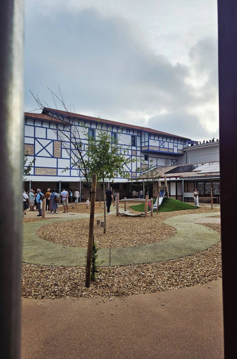 � Sanguinet, un nouveau lieu de vie voit le jour. Le projet 'C�ur de Village 2' a �t� inaugur� avec un espace culturel in�dit pour les habitants de la commune et des alentours. Reportage dans ce journal
