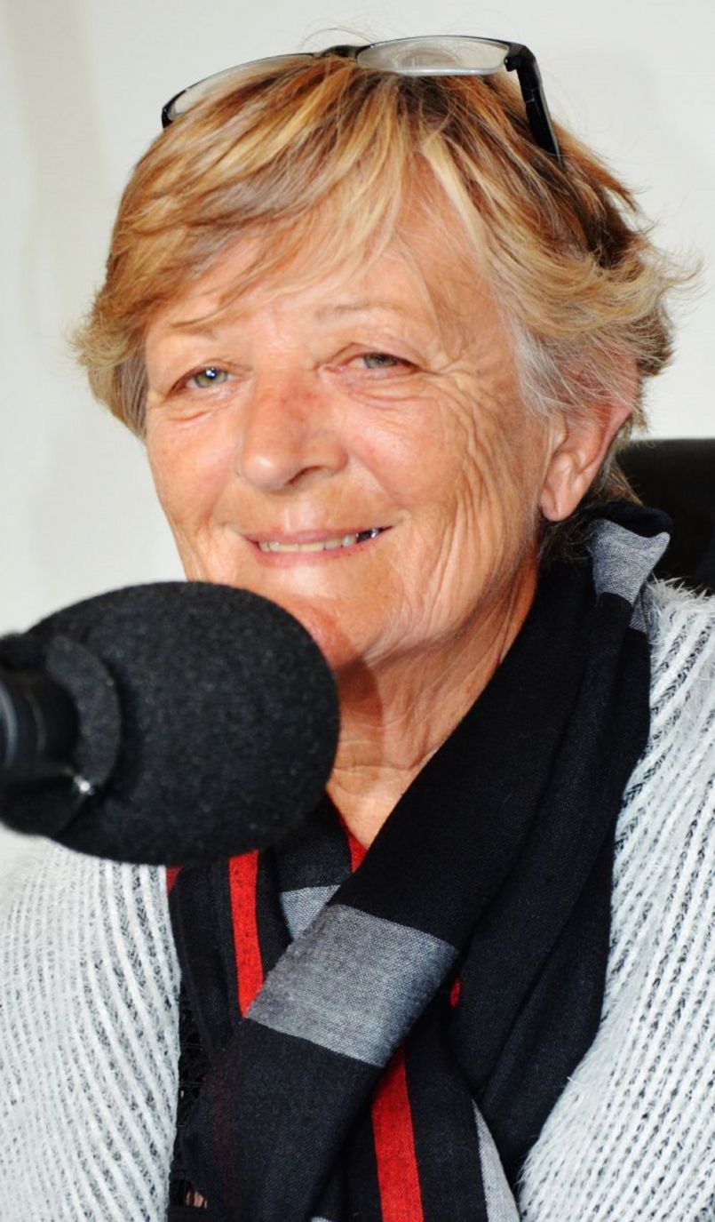 Ftes de Biscarrosse-plage 2025 : des milliers de festayres en bleu et blanc se sont follement amuss. C'est tout ce qu'a toujours voulu celle qui les as inities voici de cel 19 ans, feu Chantal Bressier.