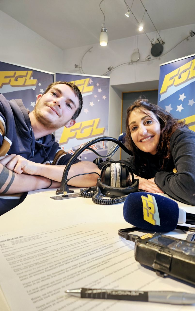 Vous pouvez  Mimizan aider 'Remy' qui, sans refuge, n'a plus de famille professionnelle. Podcastez ici notre reportage avec les tmoignages de ce jeune homme et de la prsidente des 'Oublis du monde'.