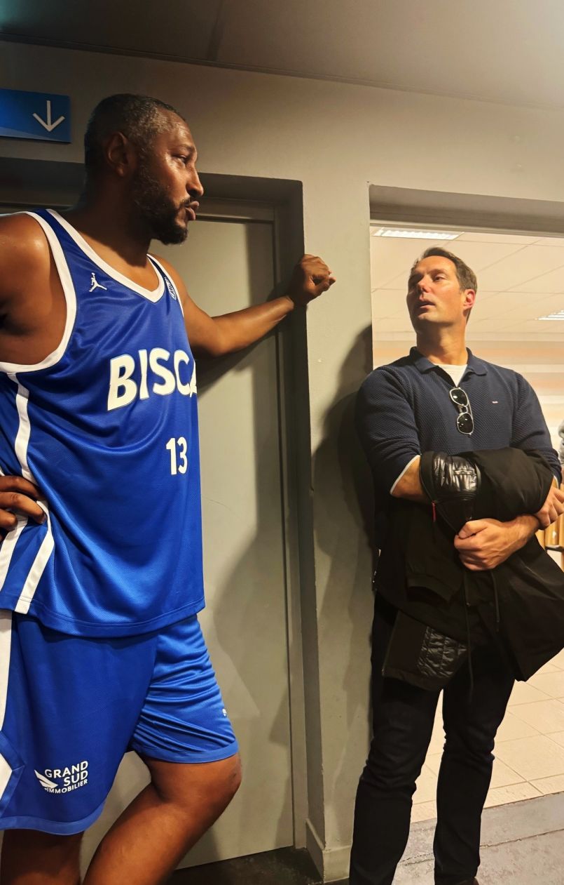Coupe des Landes de Basket : l'astronaute français Thomas Pesquet est venu encourager son ami Boris Diaw qui (avec le Biscarrosse Olympique) a sorti Haut-Mauco de la compétition. 