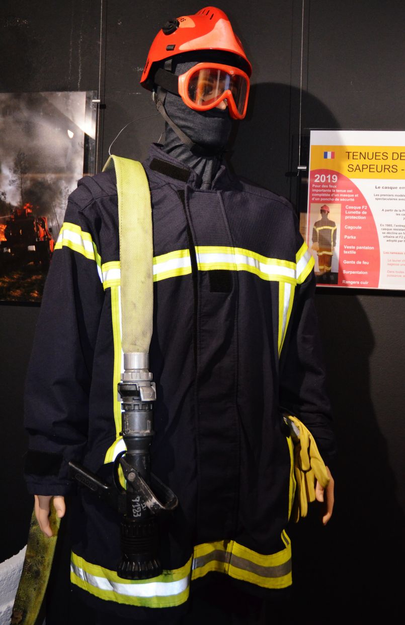 Tenue f2 pompier online